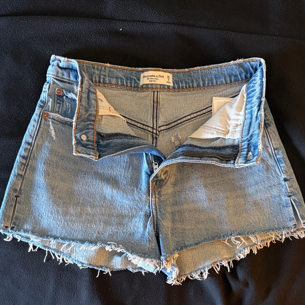 Abercrombie & Fitch Light Wash Denim Cutoff Shorts